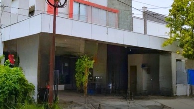 Penawaran Eksklusif, rumah Mewah di Puspowarno, Semarang, LB 300m²