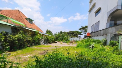 Tanah Sewa Lokasi Bagus di Sultan Agung, Semarang, Luas 600m²