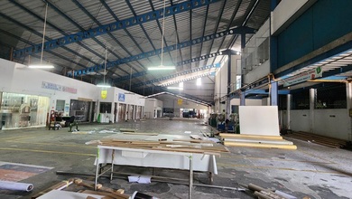 Gudang Besar Kondisi Bagus Di Kendal Jawa Tengah