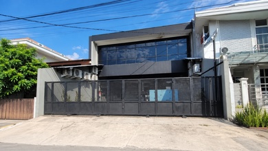Ruko Tempat Usaha di Seteran Semarang Tengah