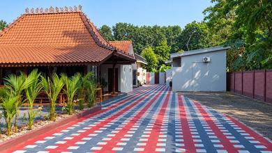 Villa Pribadi dan Pengginapan di Bandengan Jepara