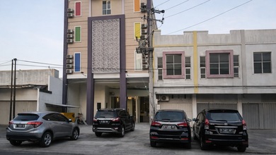 Hotel Aktif Tengah Kota di Lamper Semarang