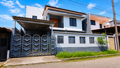 Jual Rumah Nyaman di Puri Anjasmoro, Semarang - LT 160m²