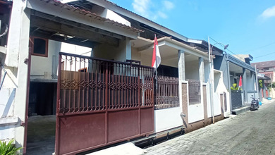 Jual Rumah Nyaman di Tanah Mas, Semarang - LT 240m²