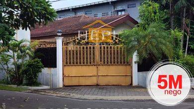 Jual Rumah Cantik LT 441 m2 area Semarang Barat, Semarang