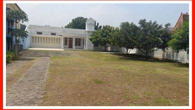 Rumah Modern area Semarang Barat, Semarang, Luas 200 m2