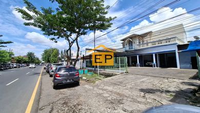 Penawaran Eksklusif, rumah Mewah di Semarang Tengah, Semarang, LB 500m²