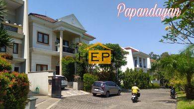Rumah Elit LT 310 m2, di Gajah Mungkur, Semarang