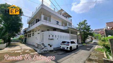 Rumah Eksklusif LT 184 m2, di Pleburan, Semarang