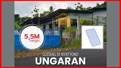 Gudang Aksea Kontainer di Nyatnyono Ungaran