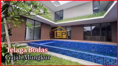 Rumah Area Premium Gajah Mungkur, Semarang - Harga Menarik 18 Miliar