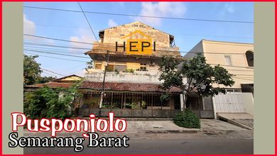 Rumah Area Luxury Semarang Barat, Semarang - Harga Terbaik 3 Miliar