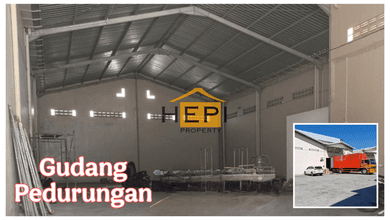 Gudang Di Pedurungan Parkir Luas, Akses Kontainer