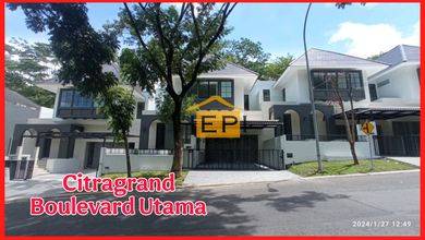 Rumah Eksklusif LT 240 m2, area Citragrand, Semarang