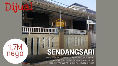 Jual Rumah Cantik Luas 175 m2 di Kalicari, Semarang