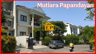 Jual Rumah Mewah LT 310 m2 Kawasan Gajah Mungkur, Semarang