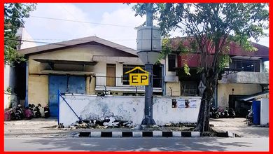 Gudang Tengah Kota Akses Kontainer Di Semarang Barat