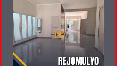 Rumah Modern Baru di Rejomulyo Tengah Kota