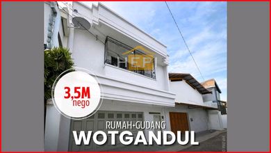 Penawaran Langka, rumah Prestisius di Semarang Tengah, Semarang, LB 700m²