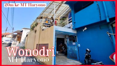 Rumah Dijual di Semarang Tengah, Semarang, LB 300m², Harga Terbaik!