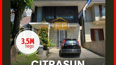 Dijual rumah Mewah di Bukit Sari, Semarang - LT 162m²