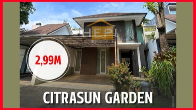 Rumah Mewah di Kawasan Bukit Sari, Semarang, LB 260m², Harga 2,9 Miliar