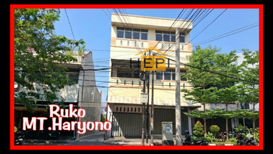 Ruko 2.5Lt di Mt. Haryono Siap Pakai Dekat Kota