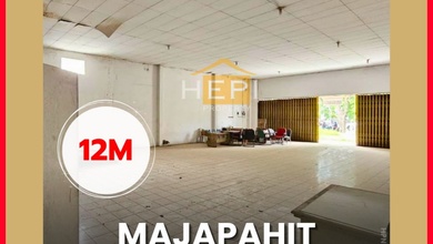 Ruko di Majapahit Lebar 10M Siap Pakai