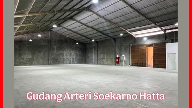 Gudang Bagus di Arteri Soekarno Hatta Akses Kontainer