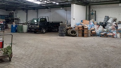 Gudang dan Rumah Tinggal  di Gajah Raya Gayamsari, Semarang