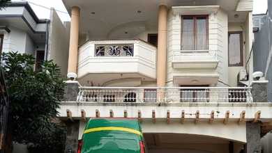 Penawaran Langka, rumah Prestisius di Bukit Sari, Semarang, LB 700m²