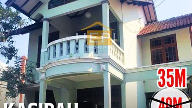 Rumah Mewah di Candisari, Semarang, 10 Kamar Tidur, LT 1397m²
