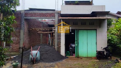 Rumah Area Premium Limbangan, Kendal - Harga Menarik 3,6 Miliar