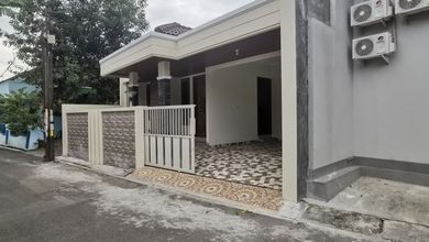 Rumah Favorit di Pedurungan, Semarang, 3 KT, Harga 1,45 Miliar