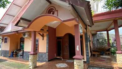 Jual Rumah Eksklusif Luas 302 m2 Kawasan Ngaliyan, Semarang