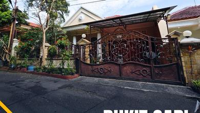 Rumah Dijual di Banyumanik, Semarang, LB 200m², Harga Kompetitif!