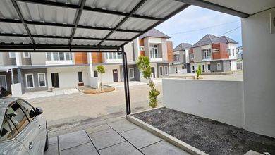 Jual Rumah Eksklusif Luas 120 m2 Kawasan Gayamsari, Semarang