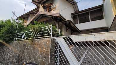 Rumah Area Luxury Banyumanik, Semarang - Harga Terbaik 4,3 Miliar