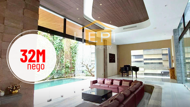 Hunian Elite di Kawasan Sleman, Sleman, LB 1600m², Harga 32 Miliar