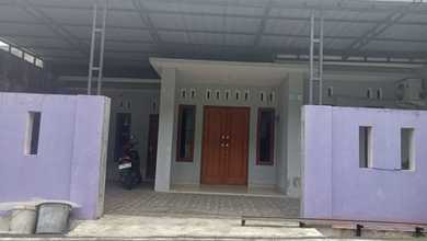 Kesempatan Rumah di Semarang Barat, Semarang, LB 70m², Harga 695 Juta