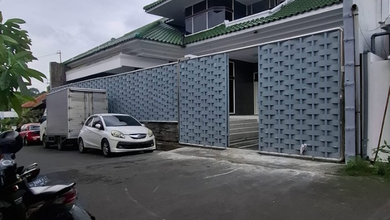 Rumah Elite di Kawasan Candisari, Semarang, LB 450m², Harga 7 Miliar