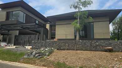 Rumah Mewah di Kawasan Banyumanik, Semarang, LB 1100m², Harga 24 Miliar