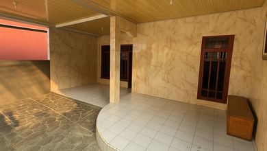 Rumah Elite di Kawasan Semarang Tengah, Semarang, LB 151m², Harga 2,75 Miliar