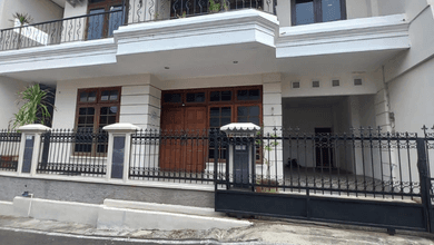 Jual Rumah Bagus LT 160 m2 area Banyumanik, Semarang