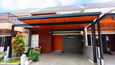 Hunian Mewah di Semarang Barat, Semarang, 5 Kamar Tidur, LT 168m²