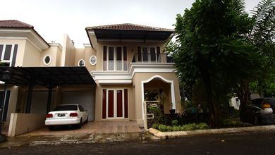 Dijual rumah Mewah di Semarang Barat, Semarang - LT 256m²
