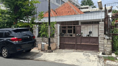 Jual Rumah Megah Luas 299 m2 Kawasan pekunden, Semarang