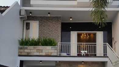 Rumah Dijual di Ngaliyan, Semarang, LB 250m², Harga Kompetitif!