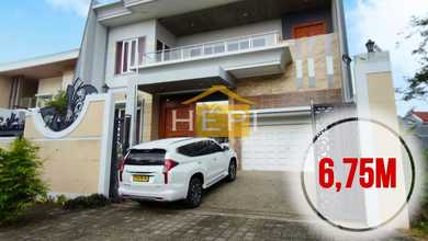 Rumah Area Premium Graha Padma, Semarang - Harga Terbaik 6,75 Miliar