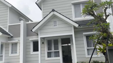 Rumah Modern Luas 120 Jual area BSB City, Semarang